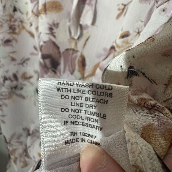 Rose + Olive Boho Floral Chiffon Blouse 1X Sheer Tie Neck Romantic Cottagecore - Picture 8 of 8